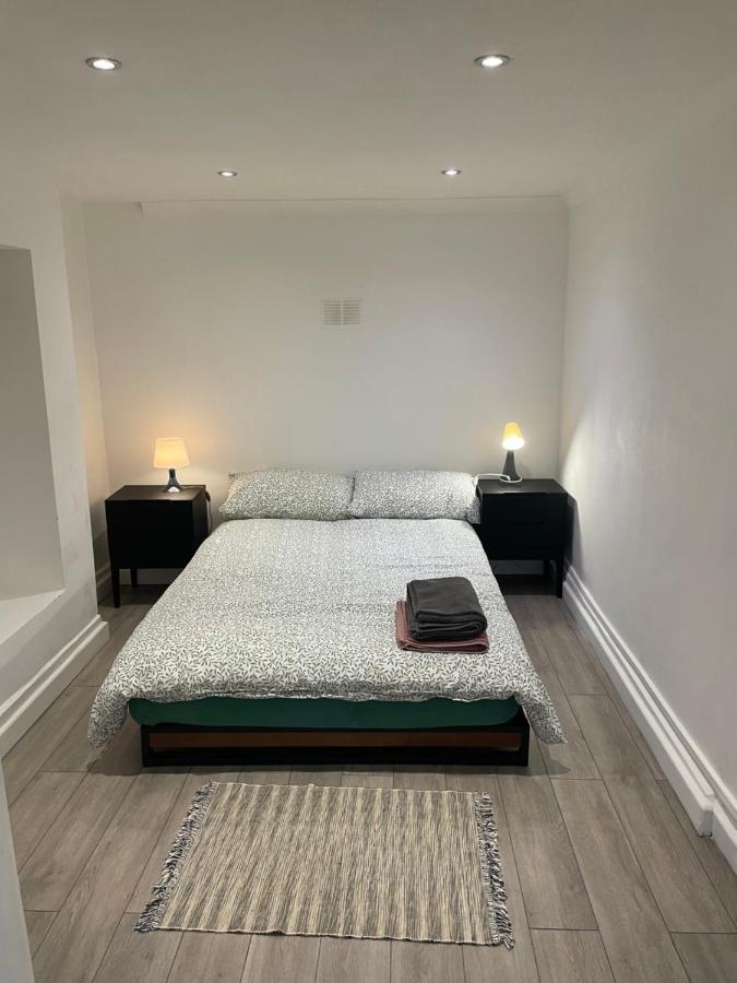 Apartament Plough Way Flat Londyn Zewnętrze zdjęcie