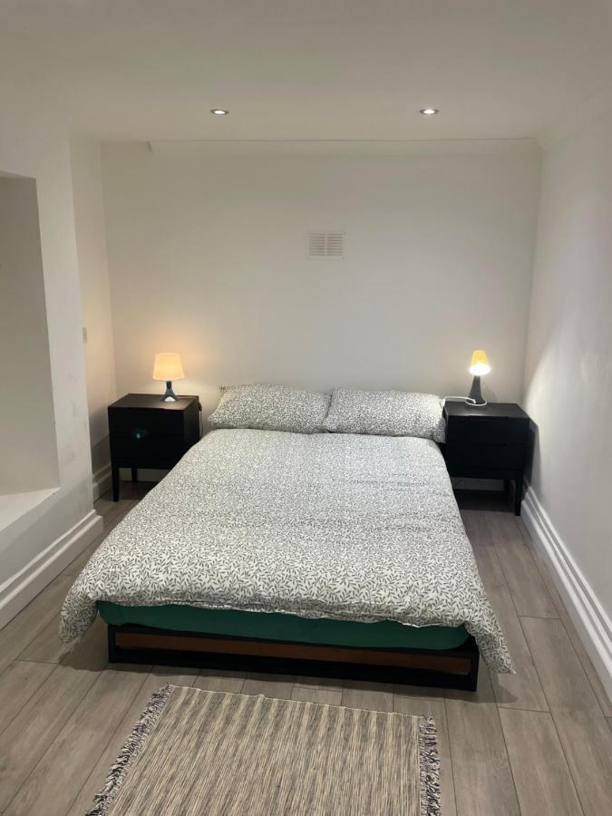 Apartament Plough Way Flat Londyn Zewnętrze zdjęcie